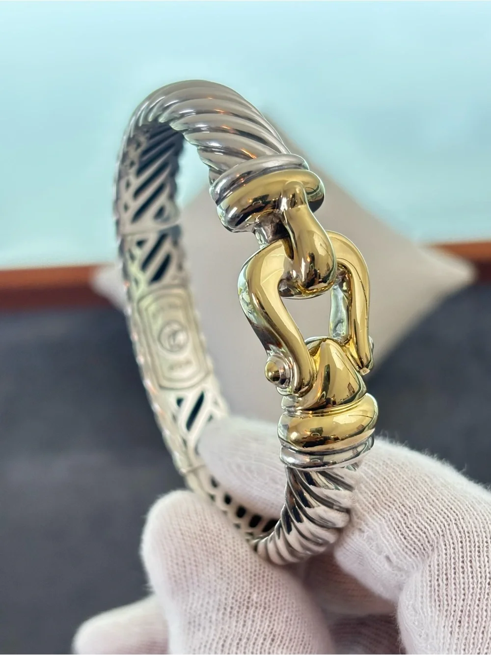 David Yurman 925 & 18k Gold 10mm Buckle Cable Bracelet-Medium